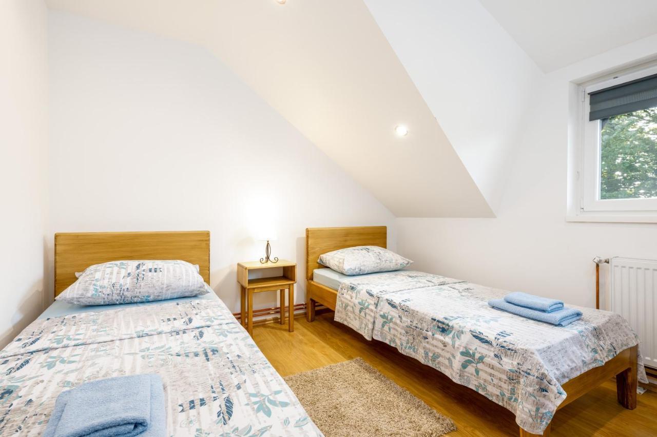 Apartman Medved Szluin Kültér fotó