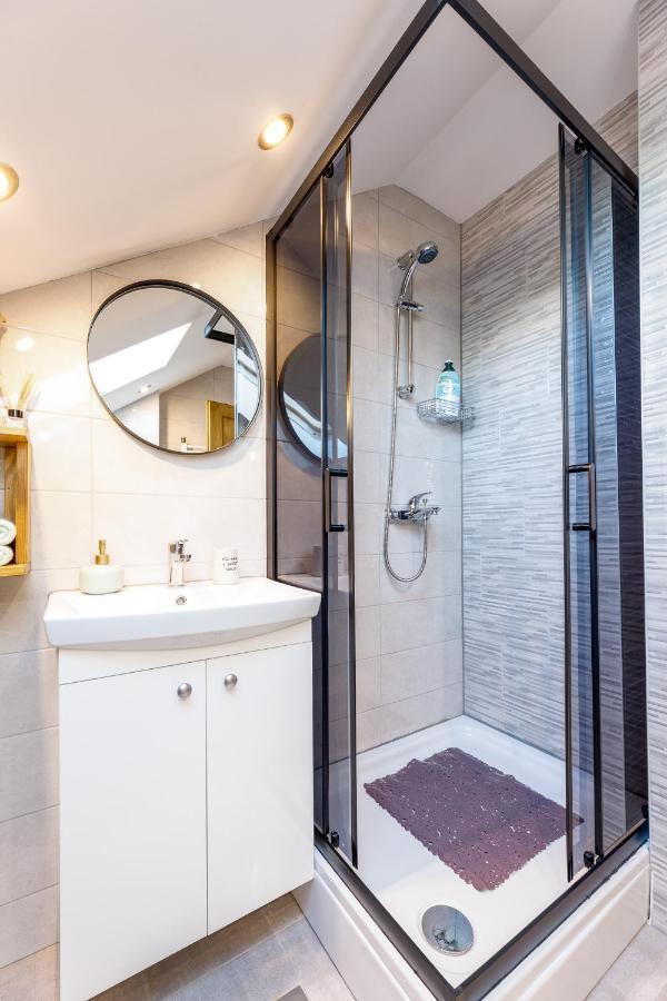 Apartman Medved Szluin Kültér fotó